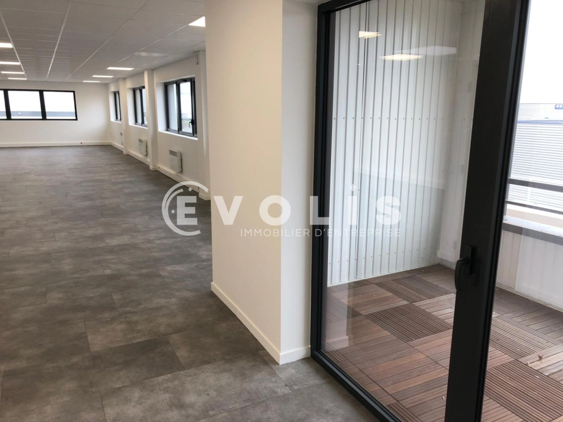 Photo 10 – location Entrepôts / activités	COLOMBIER SAUGNIEU (69124)