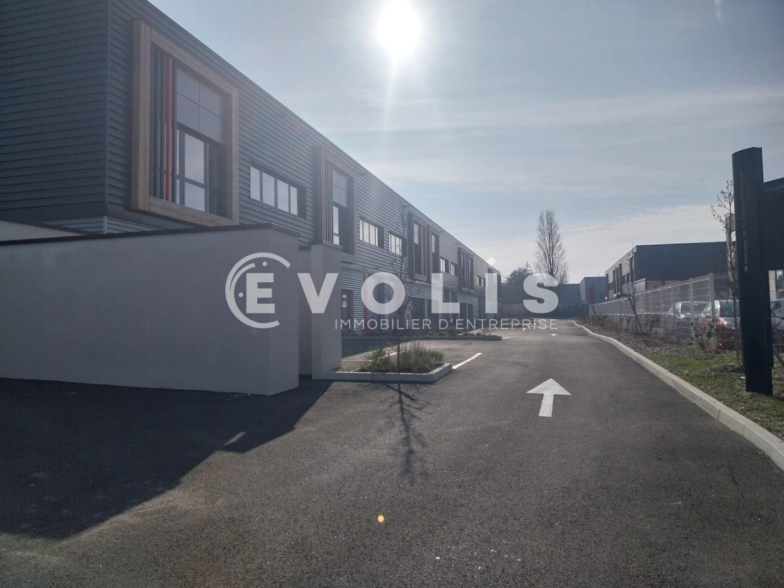 Photo 3 – location Entrepôts / activités	SAINT QUENTIN FALLAVIER (38070)