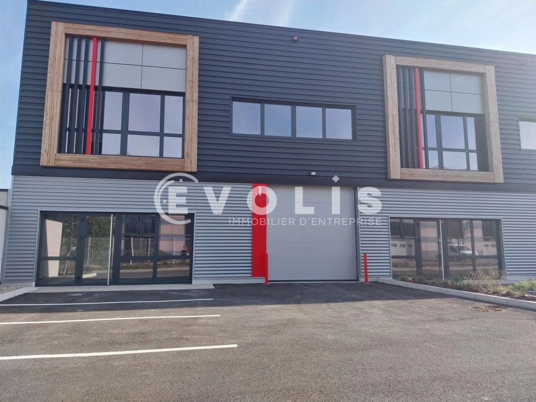 Photo 4 – location Entrepôts / activités	SAINT QUENTIN FALLAVIER (38070)