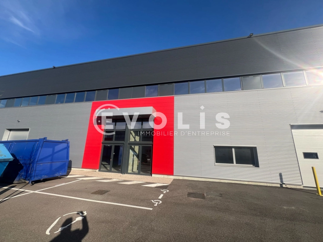 Photo 5 – location Entrepôts / activités	DAGNEUX (01120)