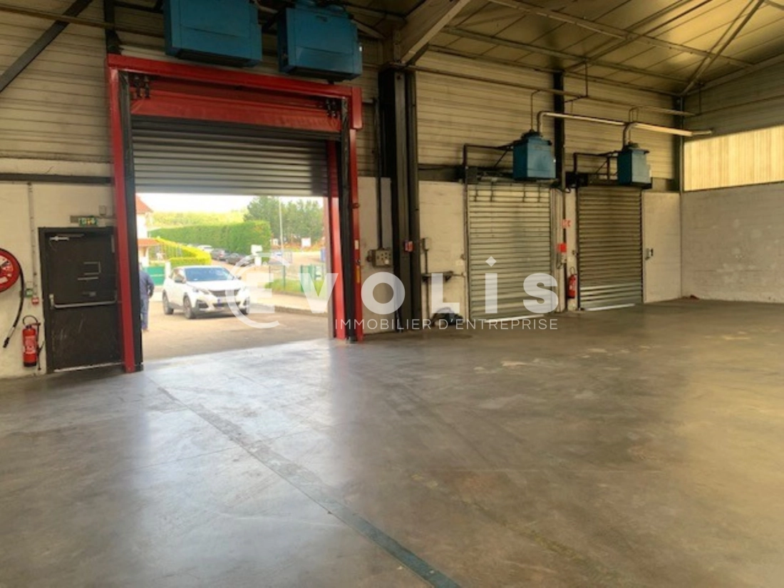 Photo 10 – location Entrepôts / activités	CHAPONOST (69630)