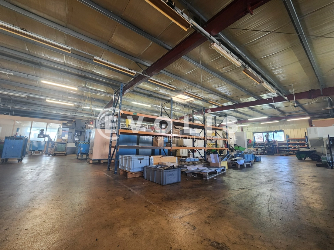 Photo 8 – location Entrepôts / activités	SEMONS (38260)