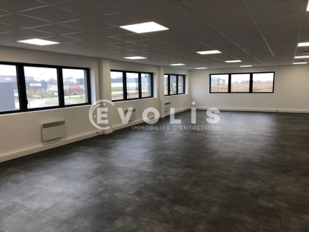 Photo 13 – location Entrepôts / activités	COLOMBIER SAUGNIEU (69124)