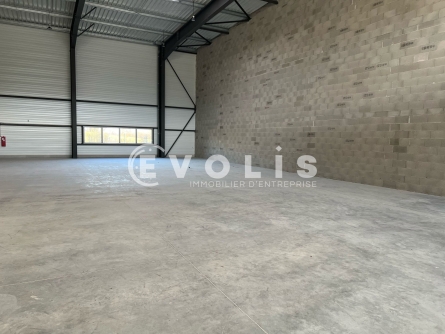 Photo 3 – location Entrepôts / activités	DAGNEUX (01120)