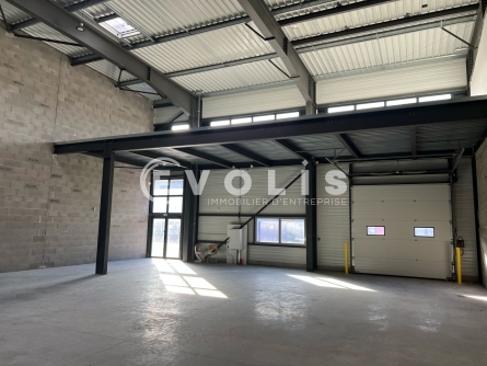 Photo 4 – location Entrepôts / activités	DAGNEUX (01120)