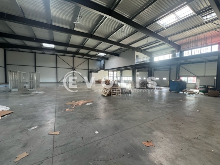 Photo 6 – location Entrepôts / activités	DAGNEUX (01120)