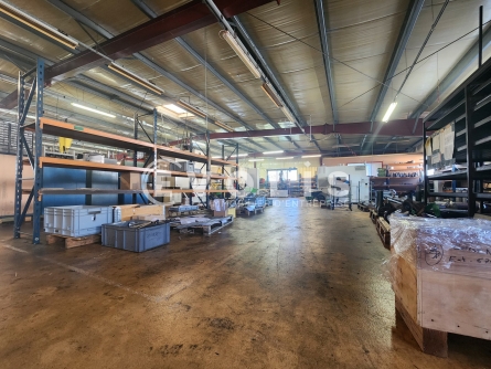 Photo 10 – location Entrepôts / activités	SEMONS (38260)