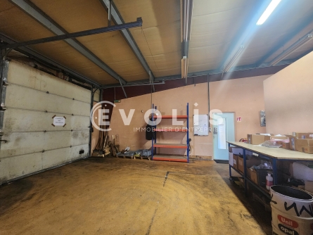 Photo 13 – location Entrepôts / activités	SEMONS (38260)