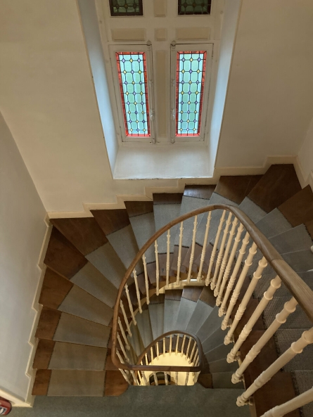 Photo 2 – vente bureaux	PAU (64000)